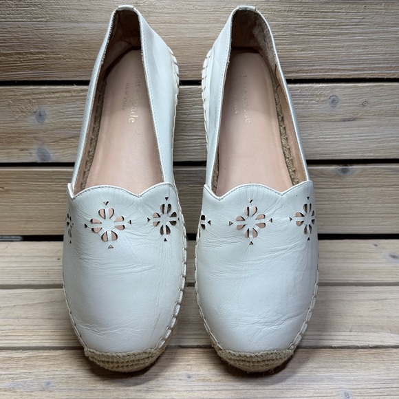 Kate Spade New York Women's Garcia Espadrille Wedge Sandal Optic White
Size 7.5M - Picture 5 of 7